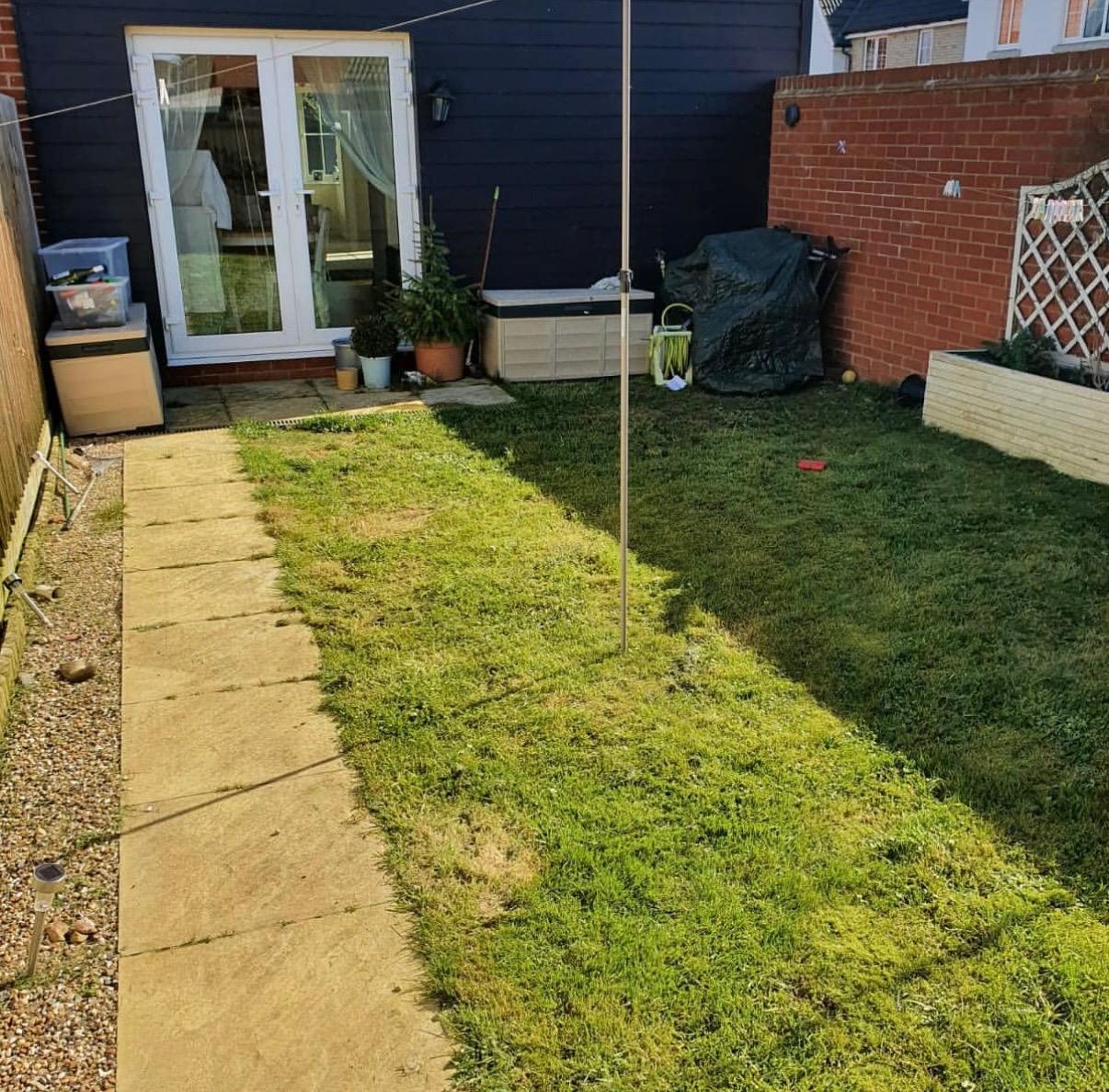 Garden Deck & Pergola - Before